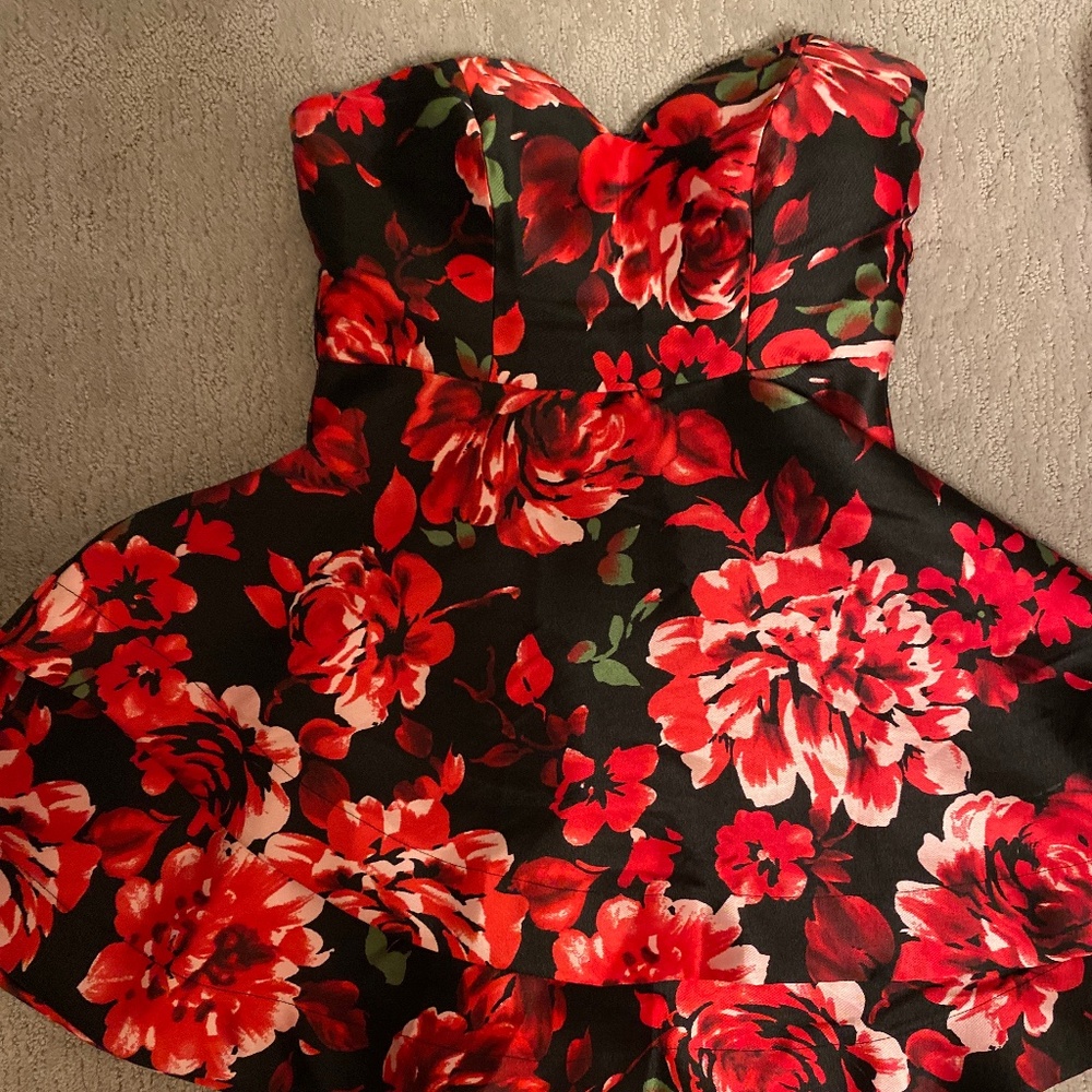 Black and red strapless mini dress